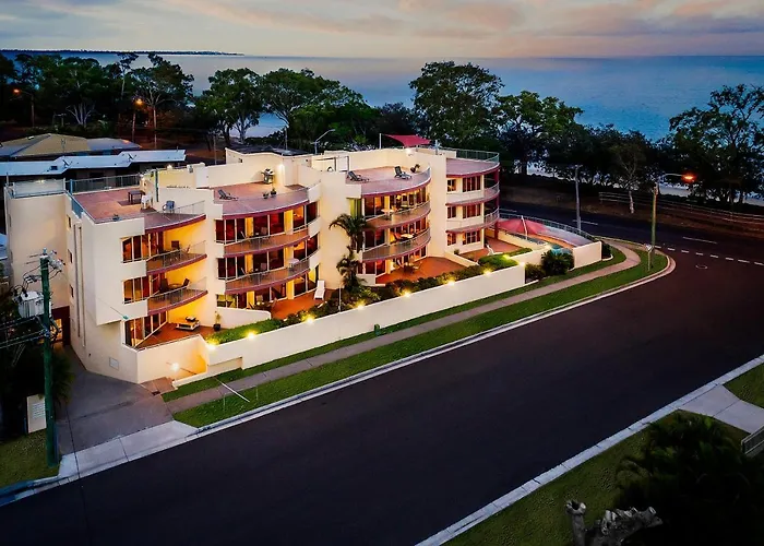 Alexander Beachfront Apartments