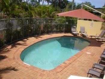 Alexander Beachfront Aparthotel Hervey Bay