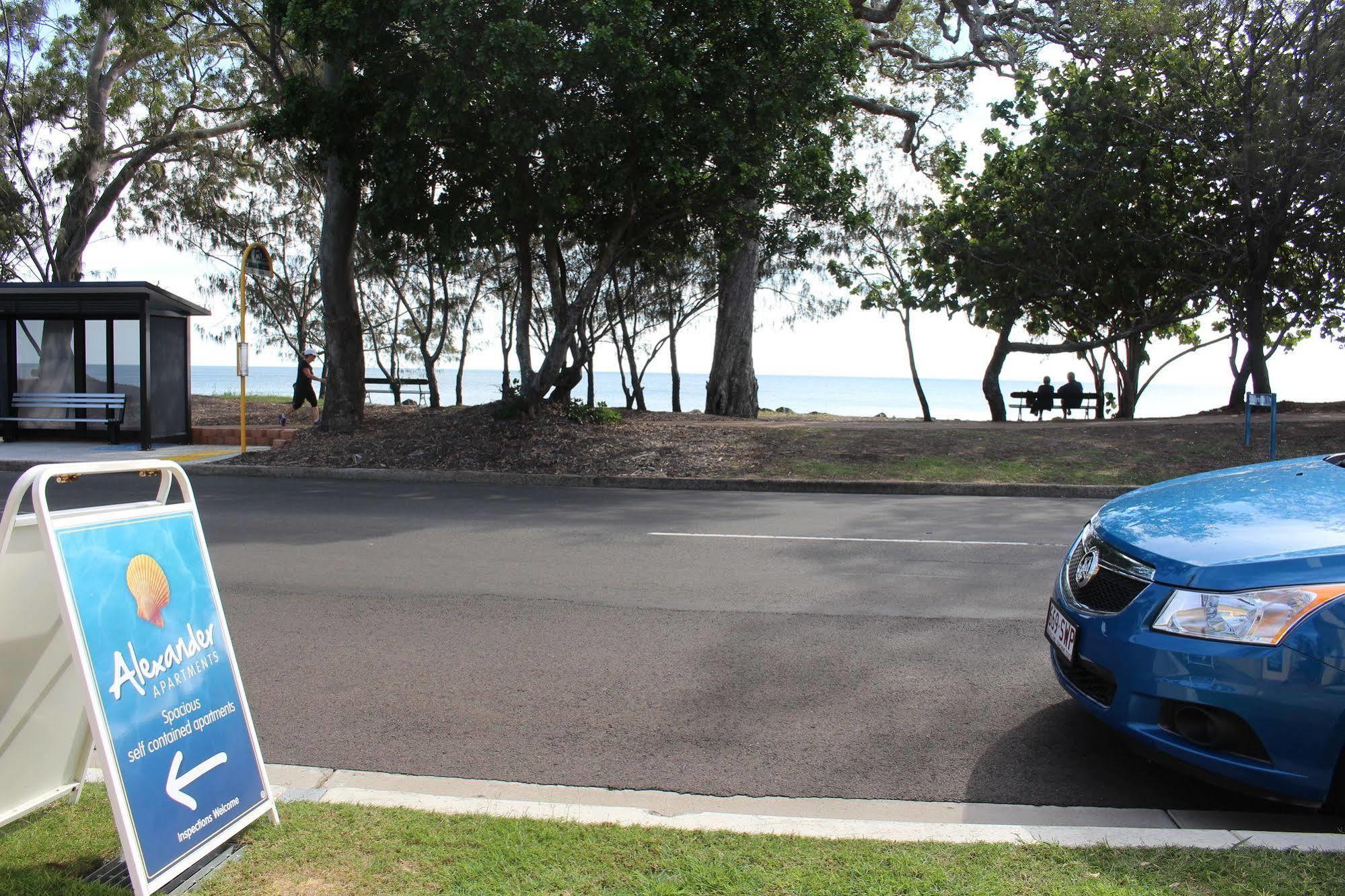 Alexander Beachfront 4* Hervey Bay