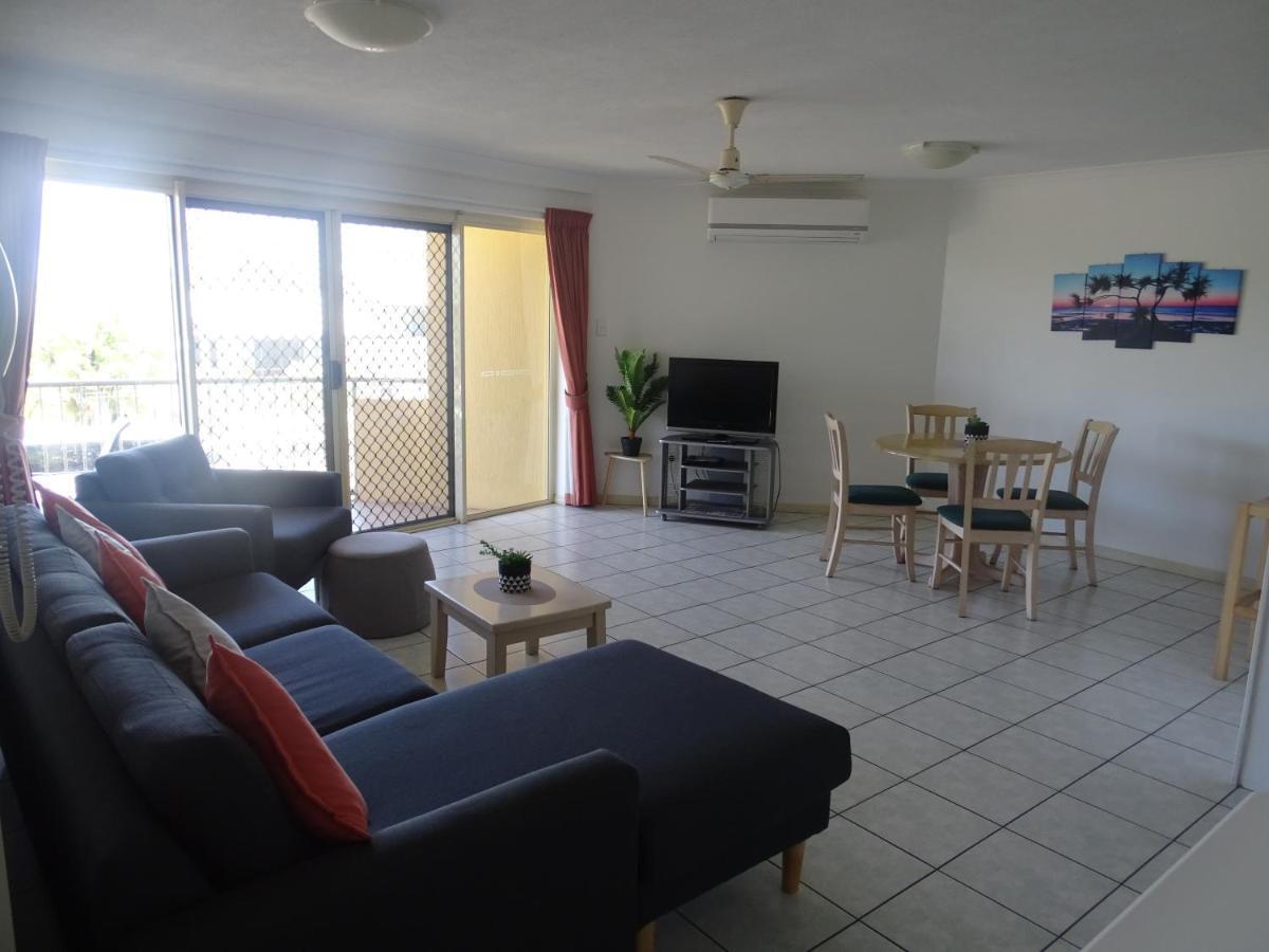 Aparthotel Alexander Beachfront 4*